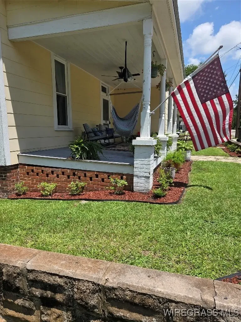 201 Oak Street Andalusia AL 36420