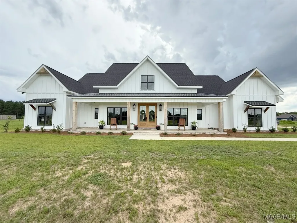 390 County Road 11 Road Headland AL 36345