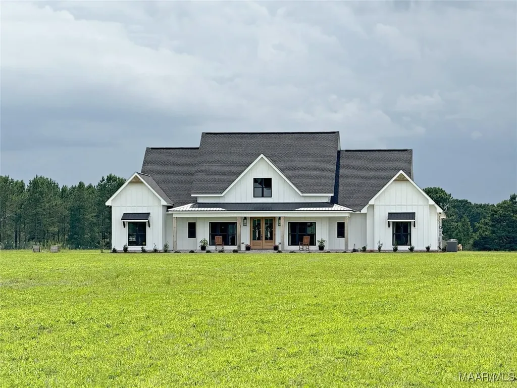 390 County Road 11 Road Headland AL 36345