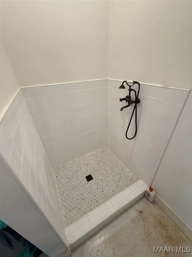 390 County Road 11 Road Headland AL 36345