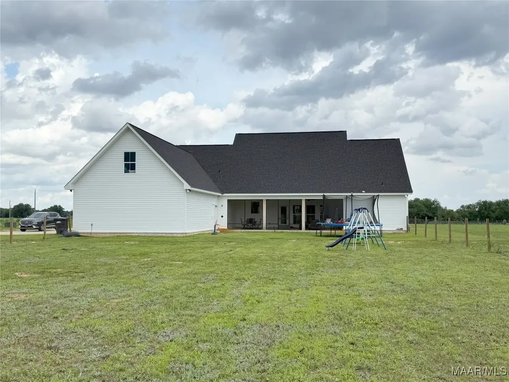 390 County Road 11 Road Headland AL 36345