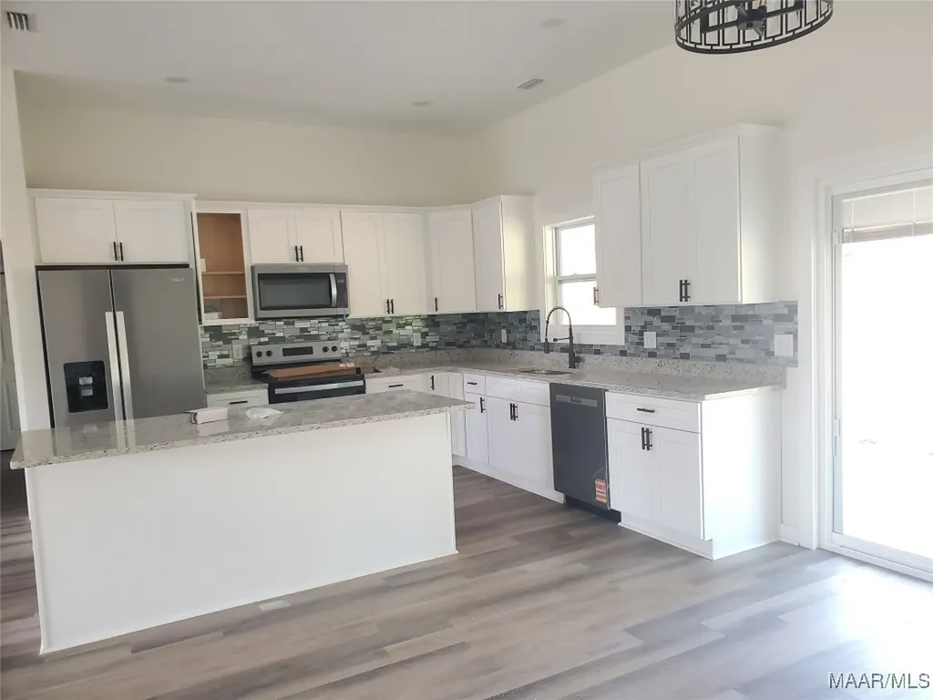 236 Doncaster N Ozark AL 36360