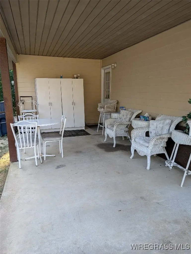 433 Joe Cook Street Cottonwood AL 36320