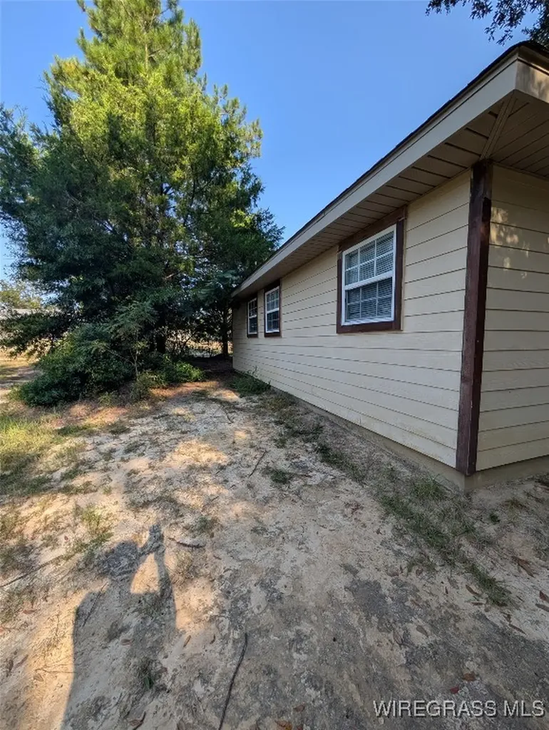 433 Joe Cook Street Cottonwood AL 36320