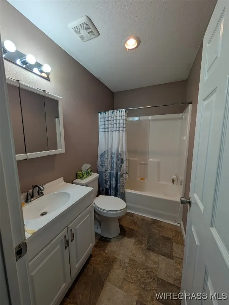 433 Joe Cook Street Cottonwood AL 36320