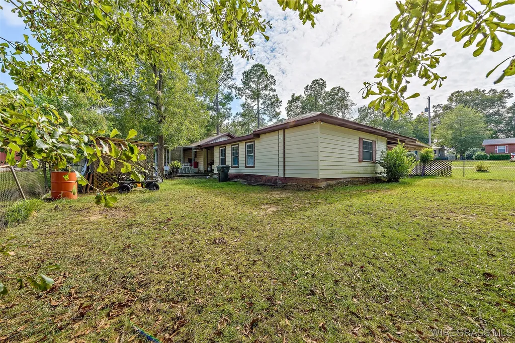1200 Corner Street Dothan AL 36303