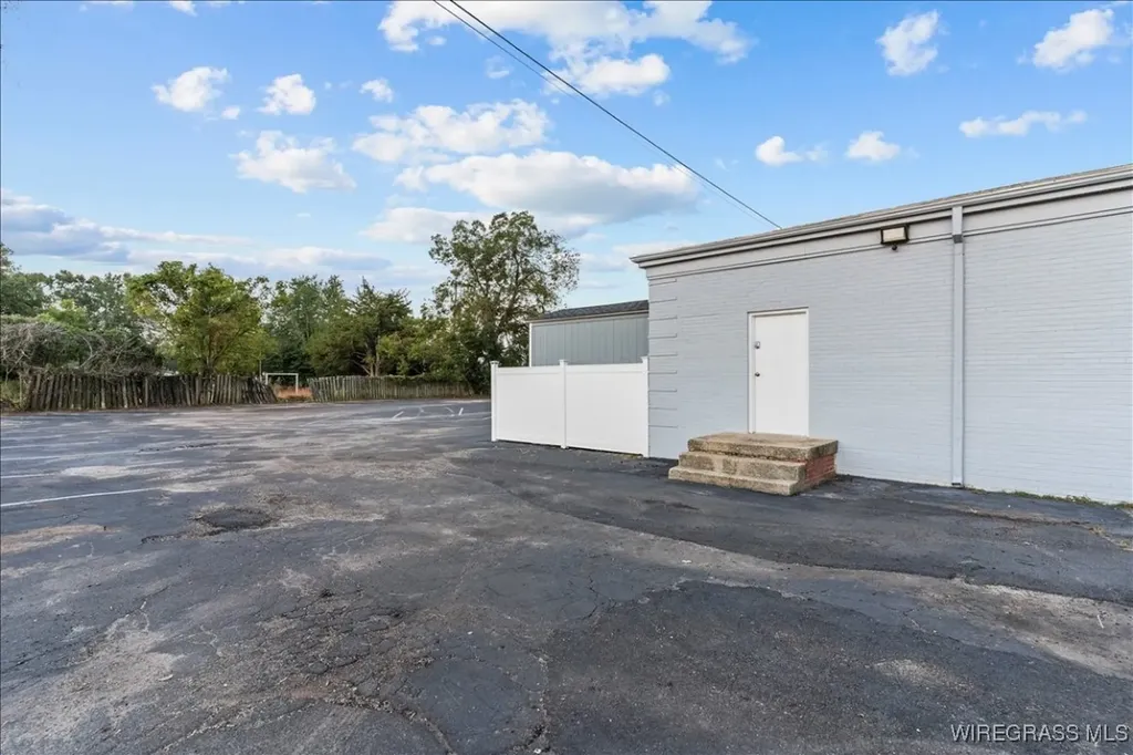 88 Daleville Avenue Daleville AL 36322