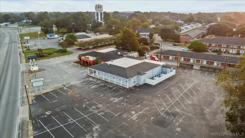 88 Daleville Avenue Daleville AL 36322