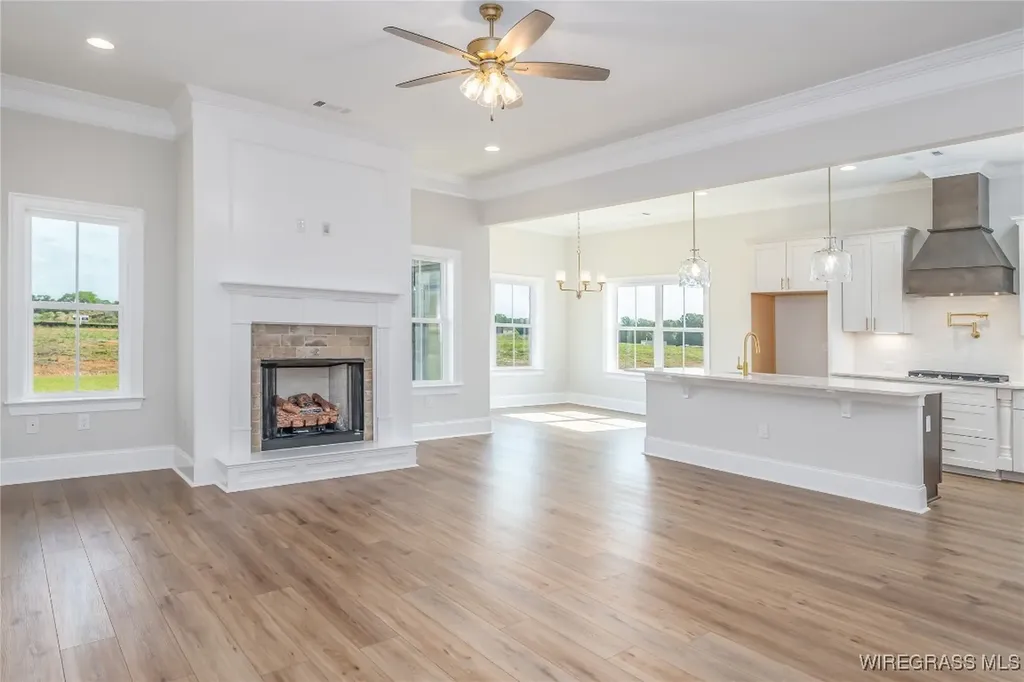 220 Zinnia Lane Dothan AL 36305