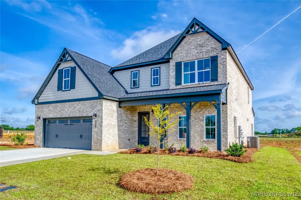 220 Zinnia Lane Dothan AL 36305