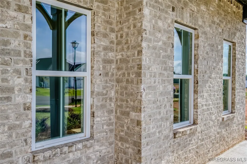 220 Zinnia Lane Dothan AL 36305