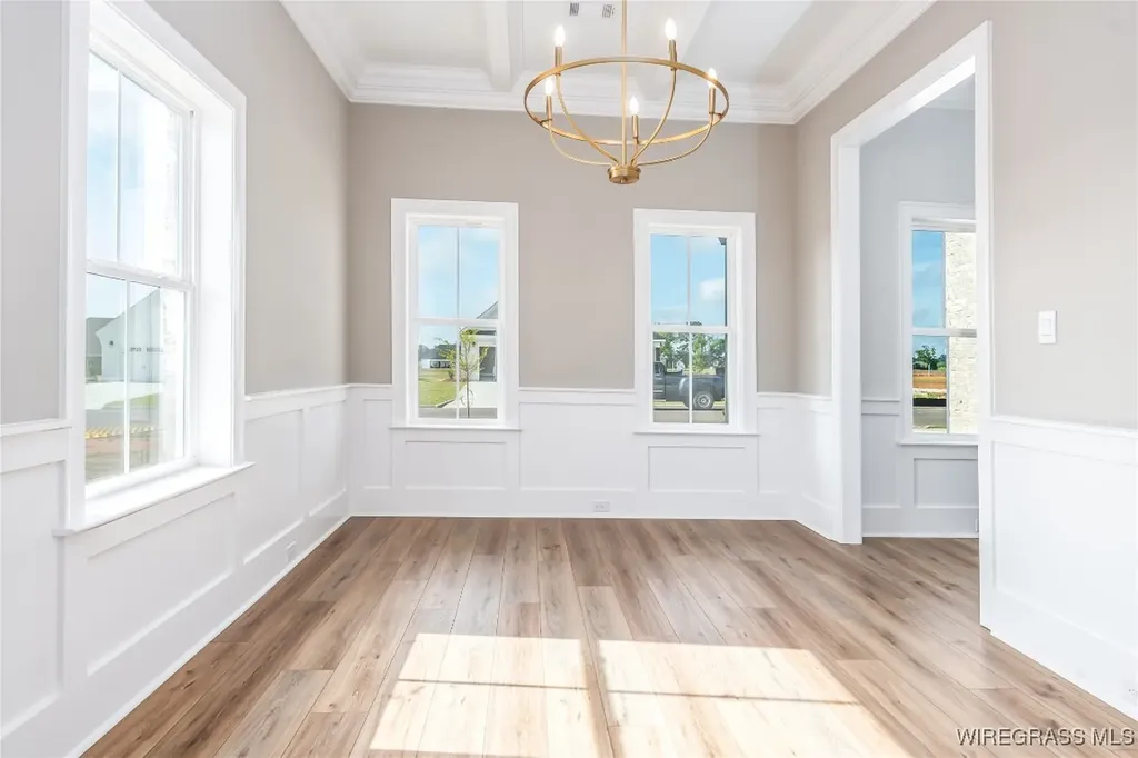 220 Zinnia Lane Dothan AL 36305