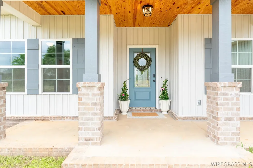 1525 County Road 514 Road Elba AL 36323