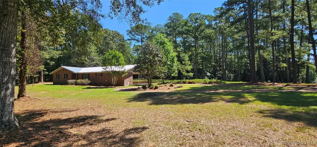 318 Doe Run Road Ozark AL 36360