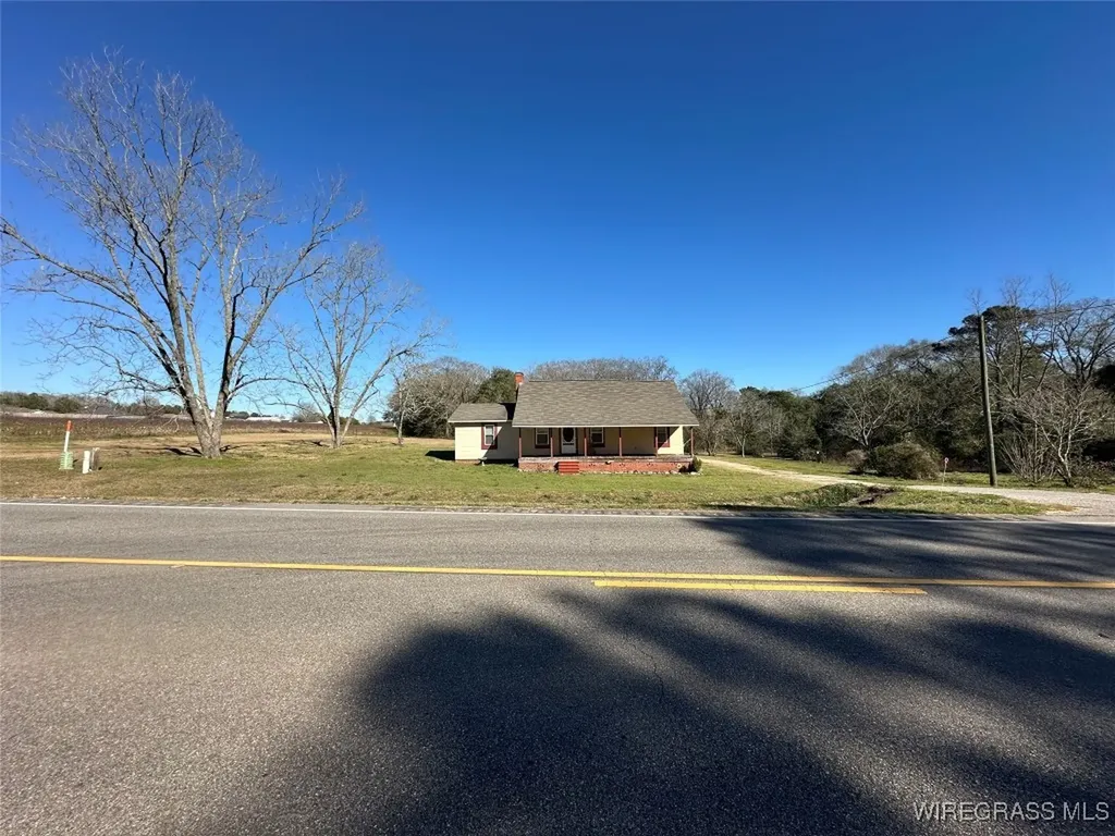 3218 Highway 51 Highway Enterprise AL 36330