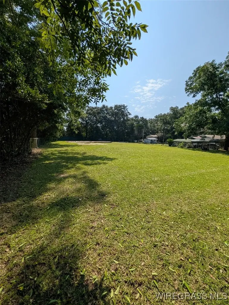 101 Clairmont Drive Cowarts AL 36321