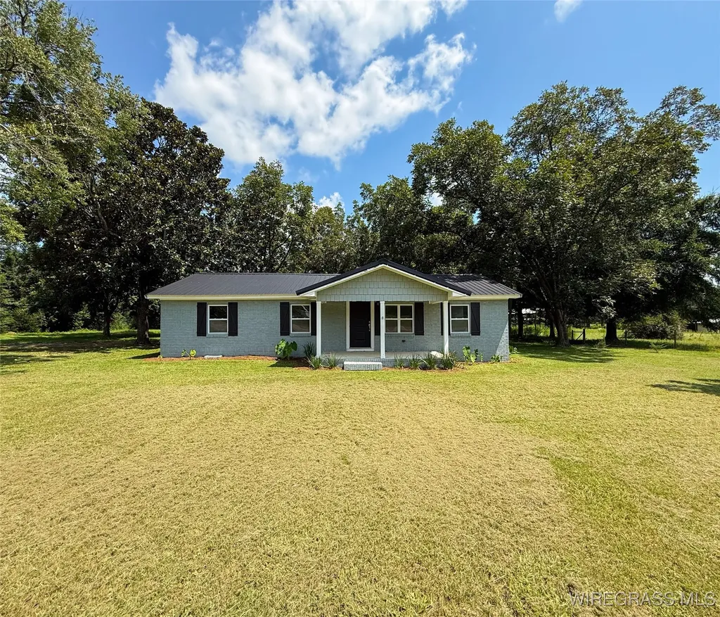 16268 W State Highway 52 Kinston AL 36453