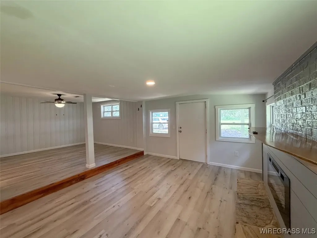 16268 W State Highway 52 Kinston AL 36453