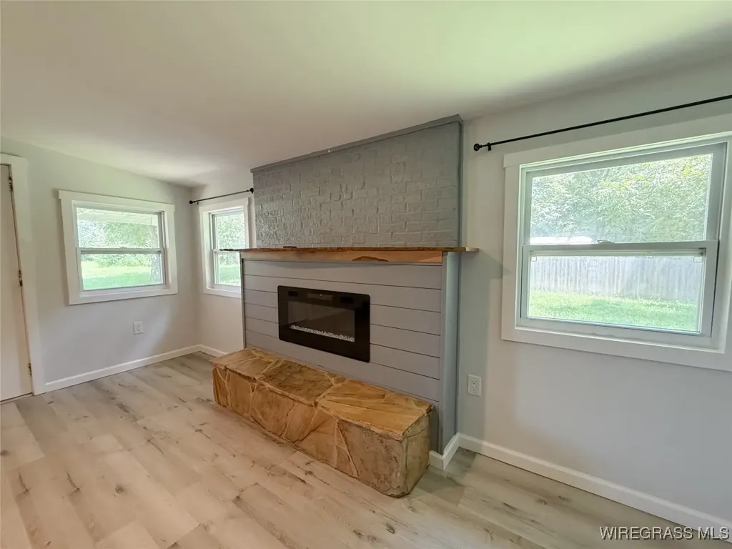 16268 W State Highway 52 Kinston AL 36453