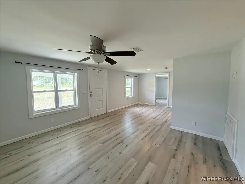 16268 W State Highway 52 Kinston AL 36453