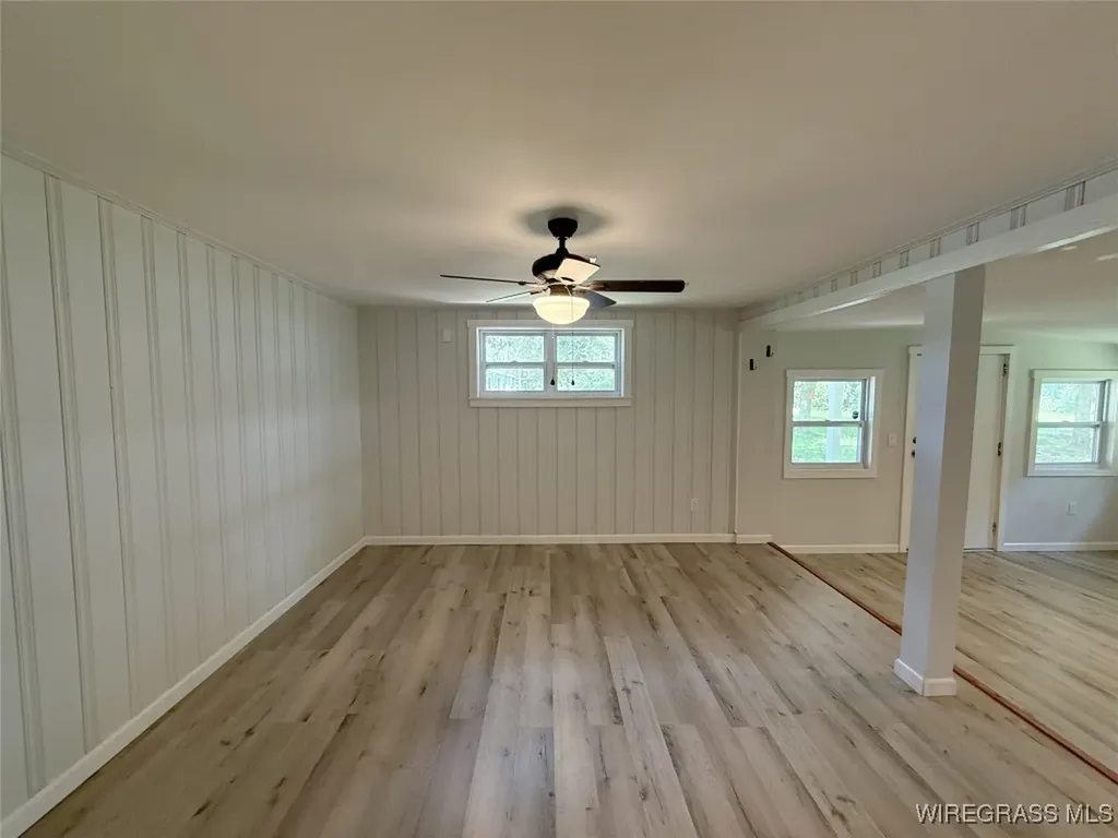 16268 W State Highway 52 Kinston AL 36453