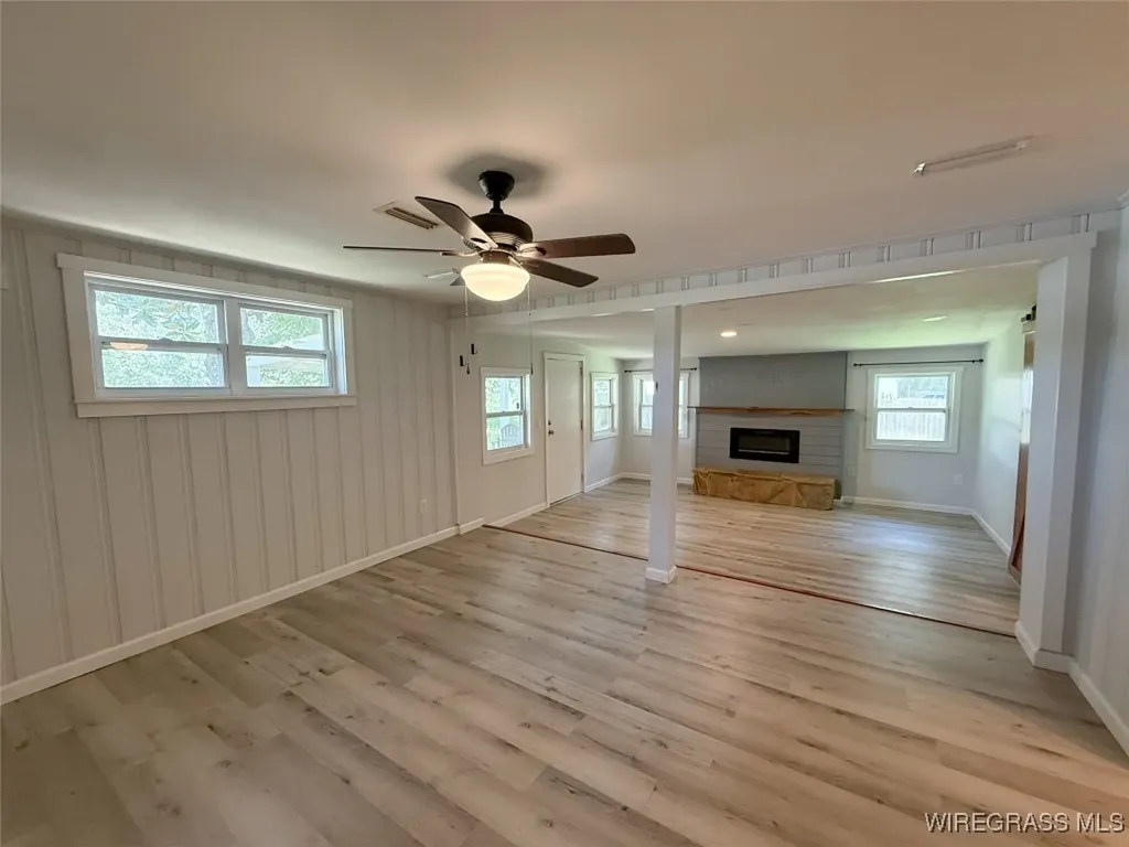 16268 W State Highway 52 Kinston AL 36453