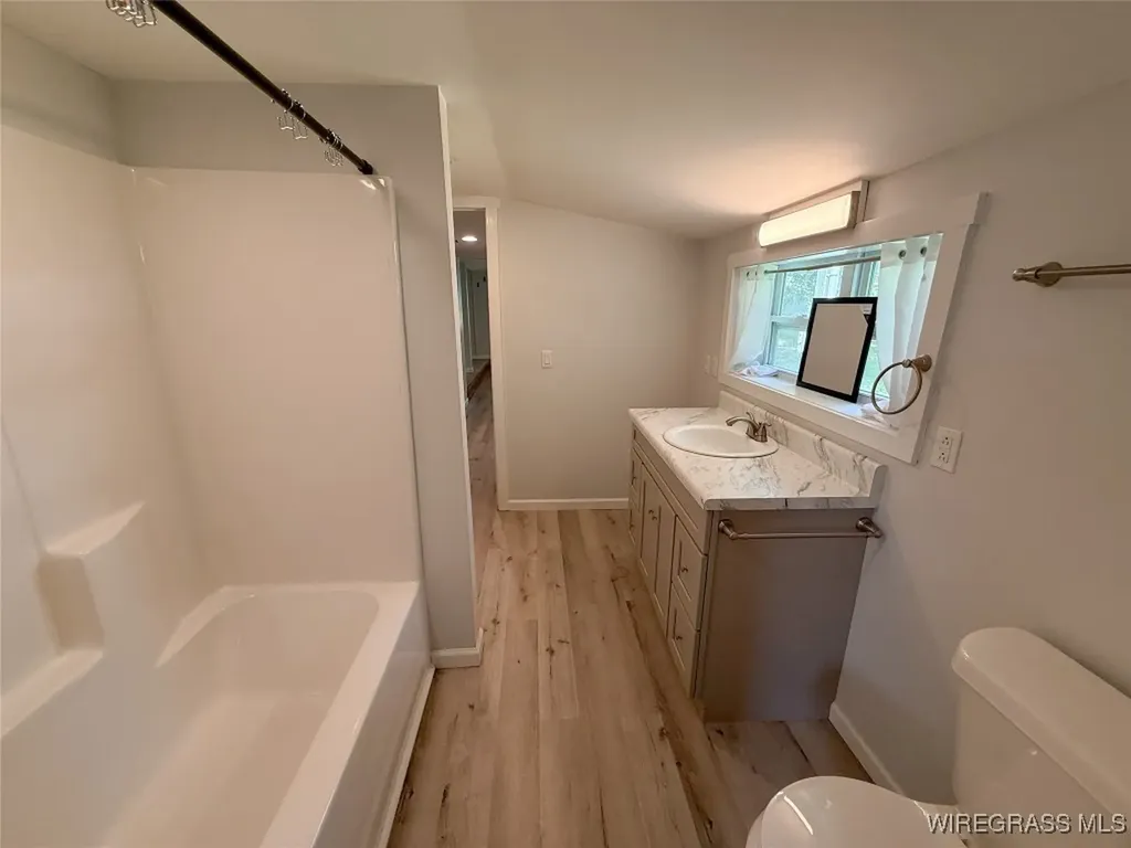 16268 W State Highway 52 Kinston AL 36453