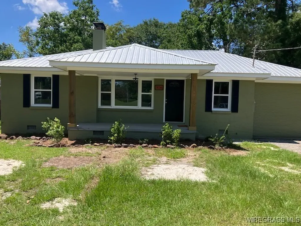 306 Walker Street Andalusia AL 36420