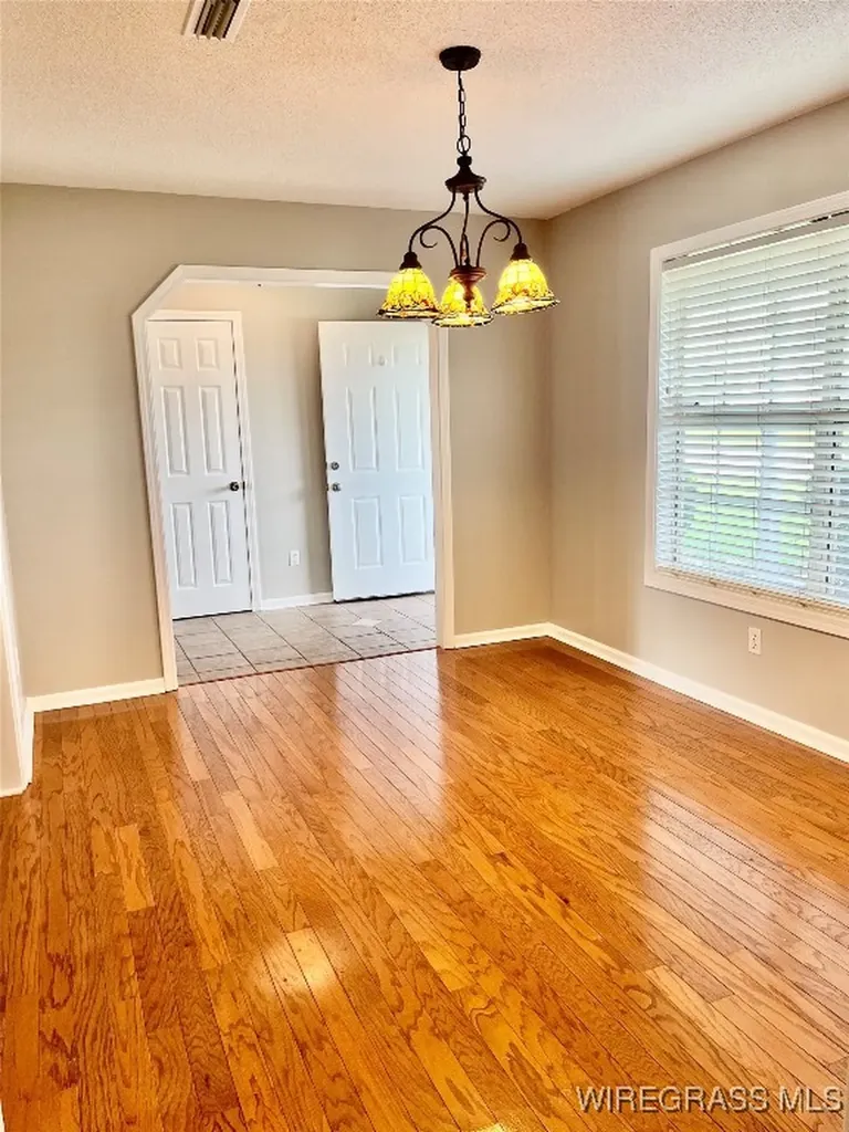 102 Daphne Drive Enterprise AL 36330