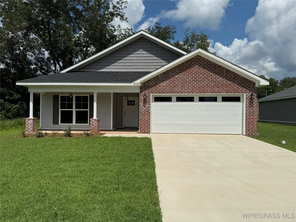 318 S Dawkins Street New Brockton AL 36351