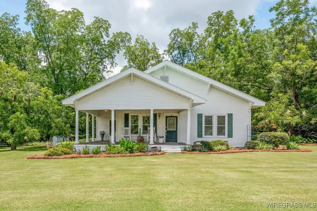 2271 Ozark Highway Enterprise AL 36330