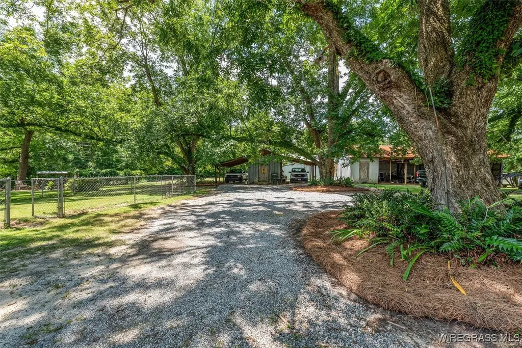 2271 Ozark Highway Enterprise AL 36330