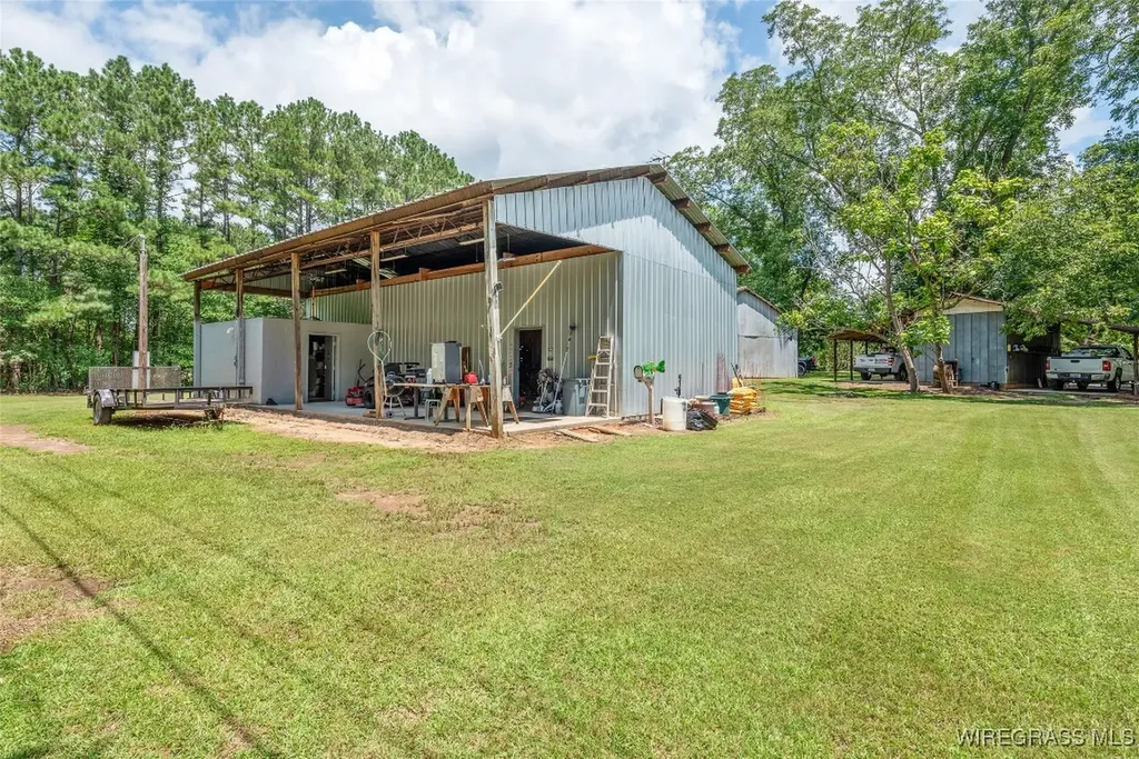 2271 Ozark Highway Enterprise AL 36330