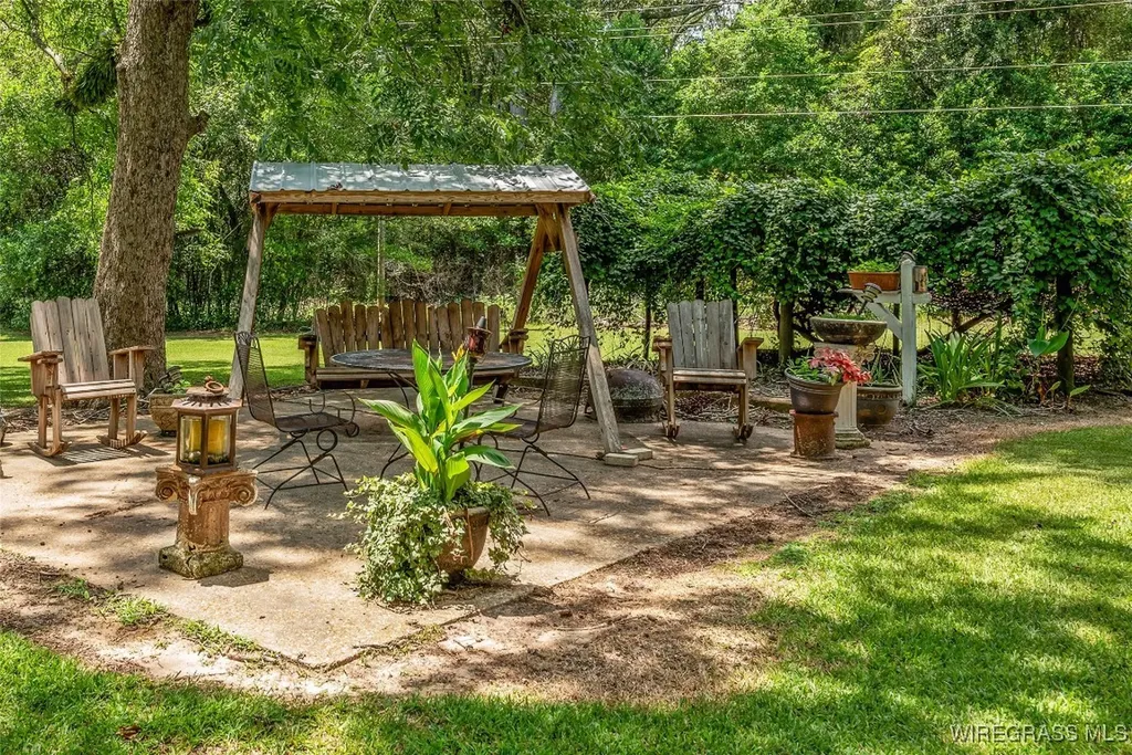 2271 Ozark Highway Enterprise AL 36330