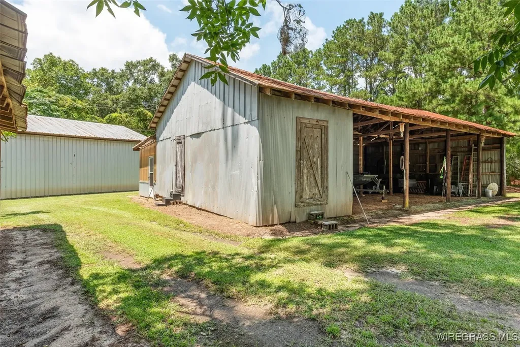 2271 Ozark Highway Enterprise AL 36330