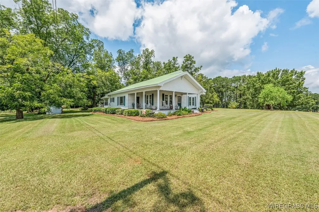 2271 Ozark Highway Enterprise AL 36330