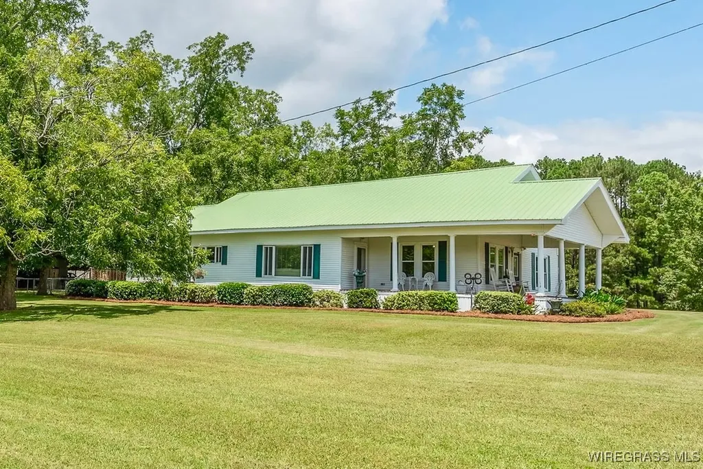 2271 Ozark Highway Enterprise AL 36330