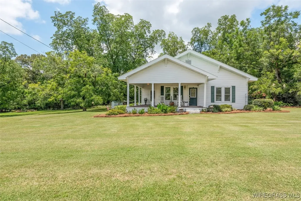 2271 Ozark Highway Enterprise AL 36330