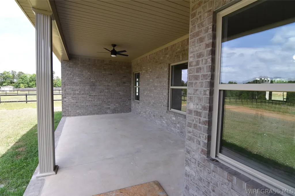 5136 Judge Logue Road Newton AL 35352