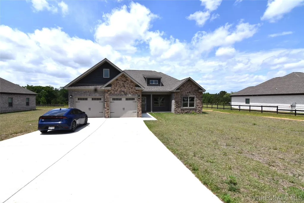 5136 Judge Logue Road Newton AL 35352