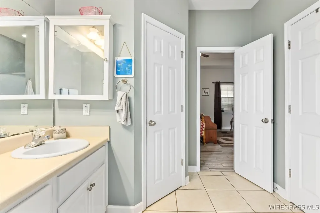 606 Frankfort Drive Dothan AL 36305