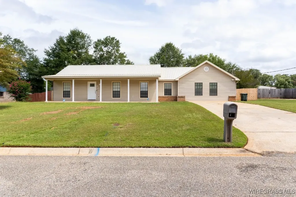 605 Grand Pine Drive Enterprise AL 36330