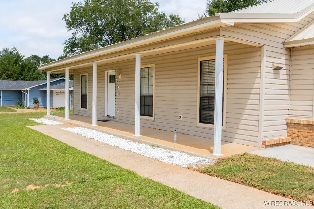 605 Grand Pine Drive Enterprise AL 36330