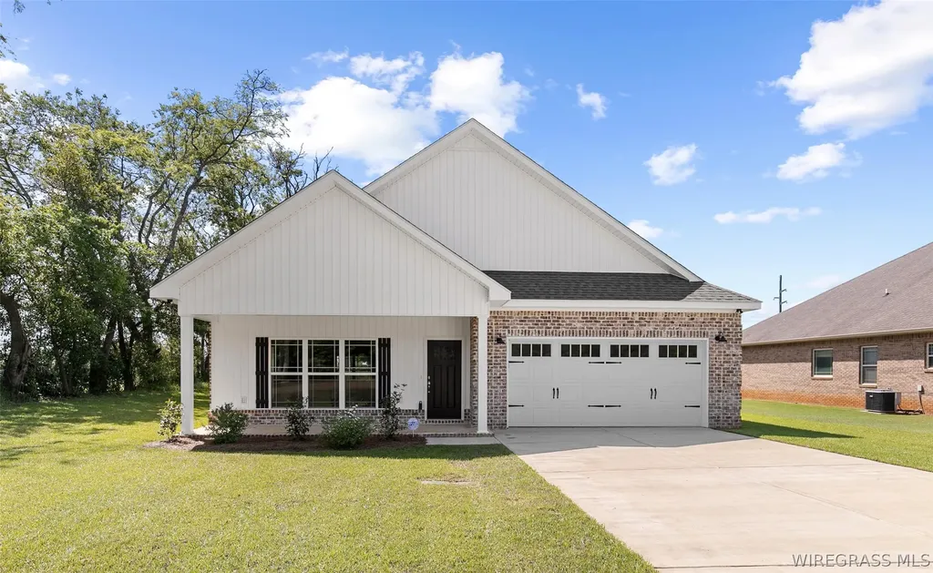 523 Averett Road Enterprise AL 36330