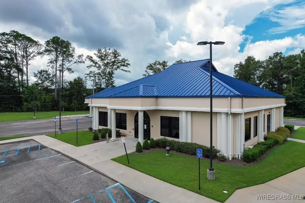1380 E Cottonwood Road Dothan AL 36322