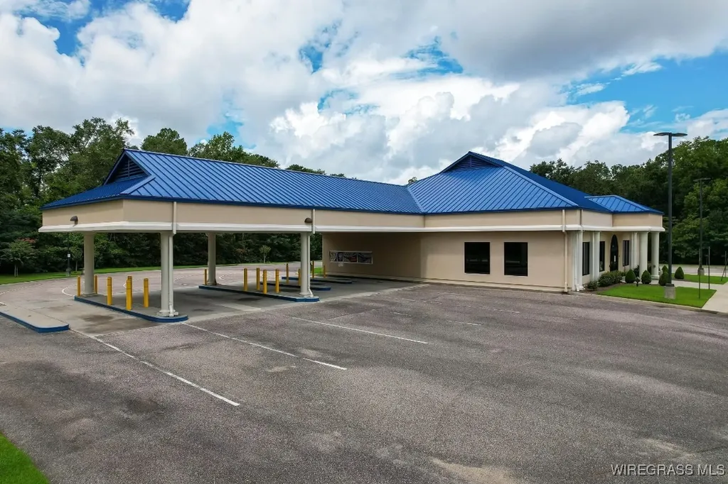 1380 E Cottonwood Road Dothan AL 36322