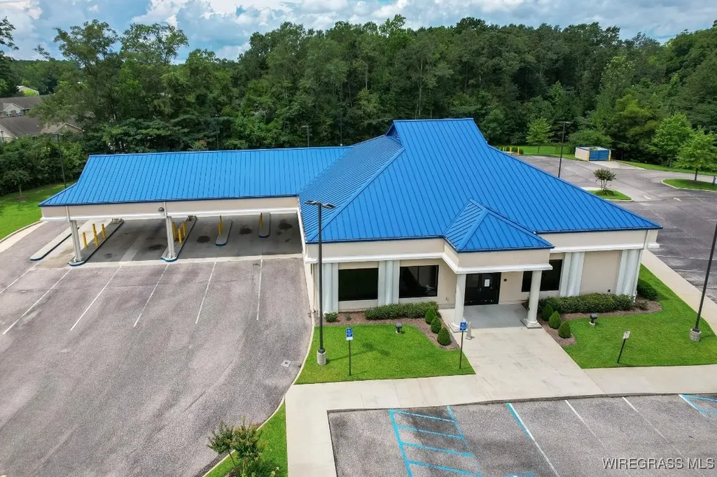 1380 E Cottonwood Road Dothan AL 36322