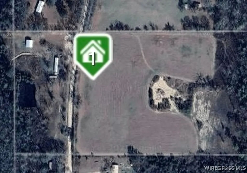 1095 White Oak Road Slocomb AL 36375