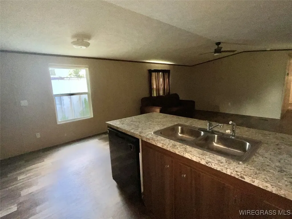 1095 White Oak Road Slocomb AL 36375