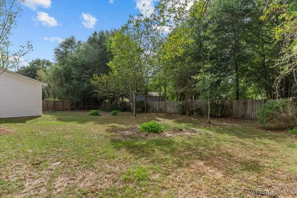 105 N Woodlawn Drive Enterprise AL 36330